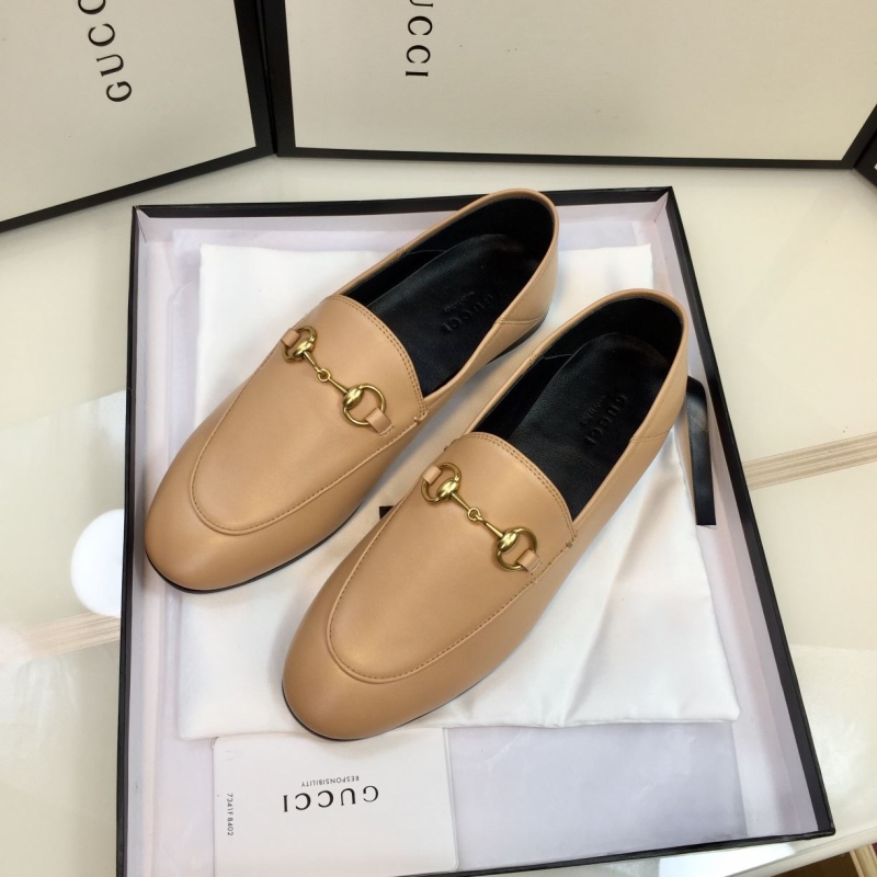 G*u*i leather shoes